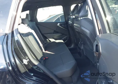 2025 BMW X3 30 xDrive z USA, uszkodzony, nr VIN 5UX53GP01S9019522